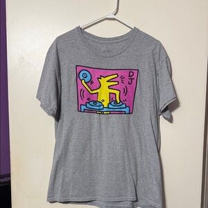 Gray Graphic DJ Dog Short Sleeve Tee